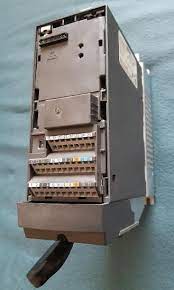 SIEMENS MICROMASTER 440 6SE6440-2UC12-5AA1